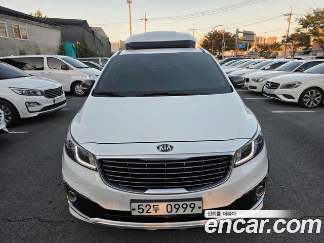 Kia Canival 2016 — photo 3