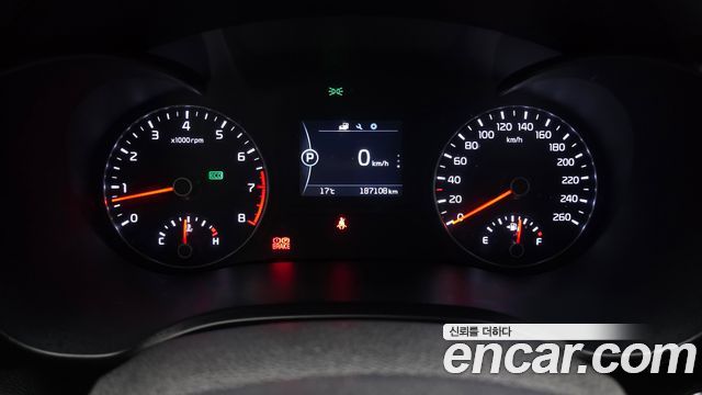 Kia K5 2017 — photo 8
