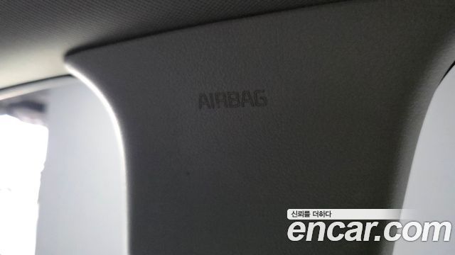 Kia K5 2017 — photo 20