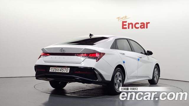 Hyundai AVANTE 2024 — photo 2