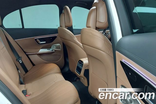 Mercedes-Benz E-Class 2026 — photo 10