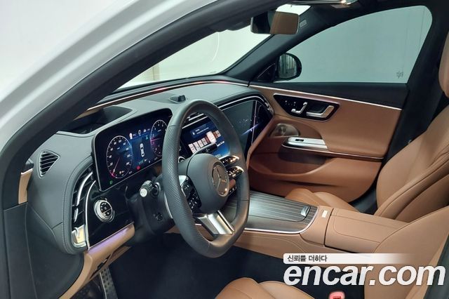 Mercedes-Benz E-Class 2026 — photo 13