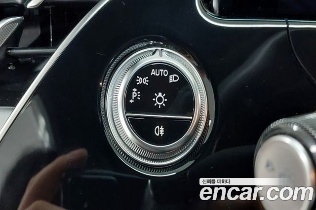 Mercedes-Benz E-Class 2026 — photo 18