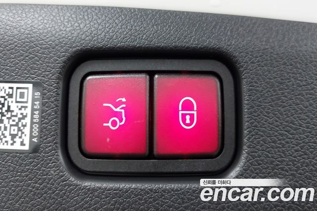 Mercedes-Benz E-Class 2026 — photo 20