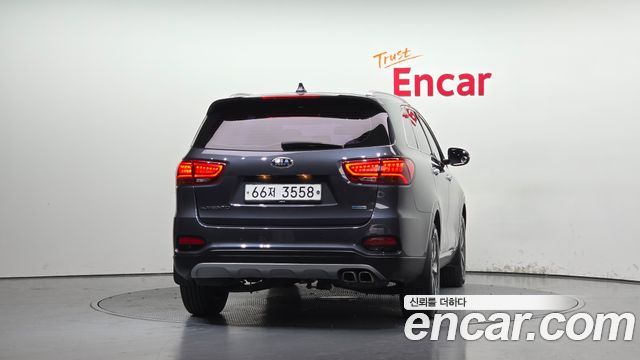 Kia Sorento 2019 — photo 4