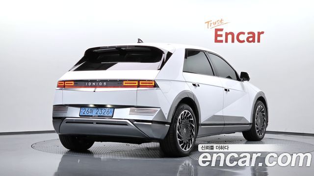 Hyundai Ioniq5 2023 — photo 2