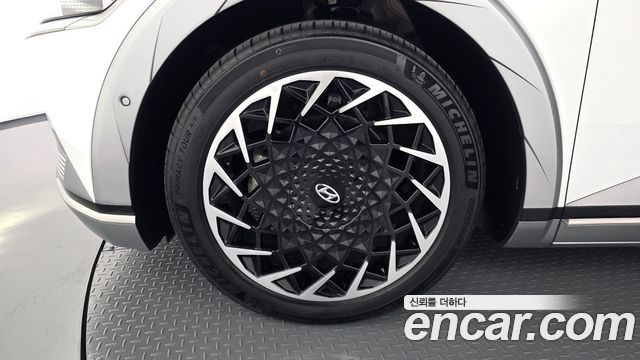 Hyundai Ioniq5 2023 — photo 5