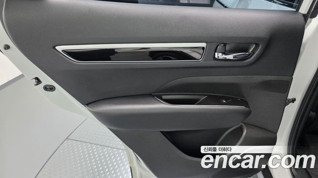 Renault Korea QM6 2024 — photo 15