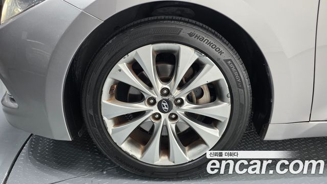 Hyundai Grandeur 2012 — photo 5