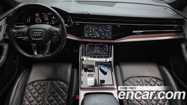 Audi Q7 2021 — photo 7