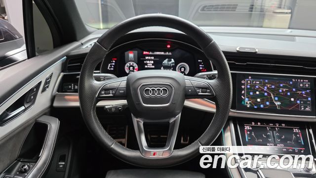 Audi Q7 2021 — photo 12