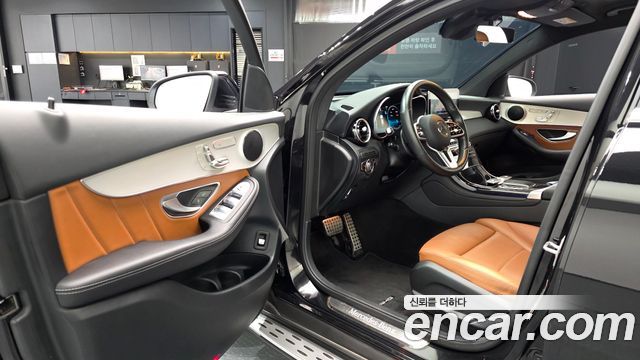 Mercedes-Benz GLC-Class 2021 — photo 13