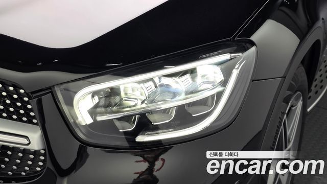 Mercedes-Benz GLC-Class 2021 — photo 8