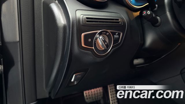 Mercedes-Benz GLC-Class 2021 — photo 28