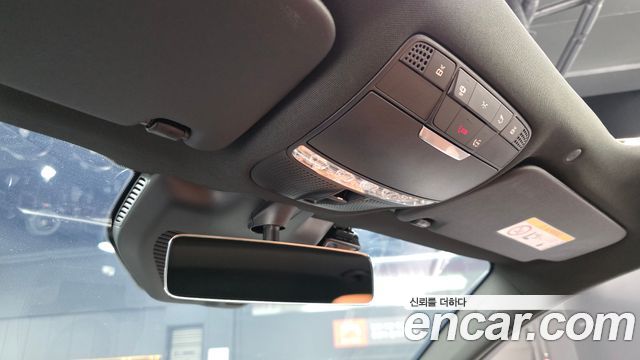 Mercedes-Benz GLC-Class 2021 — photo 33