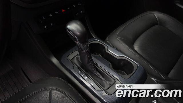 Chevrolet Korea Colorado 2022 — photo 12