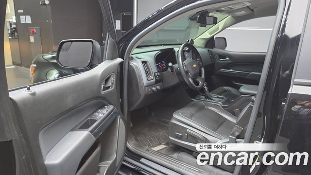 Chevrolet Korea Colorado 2022 — photo 13