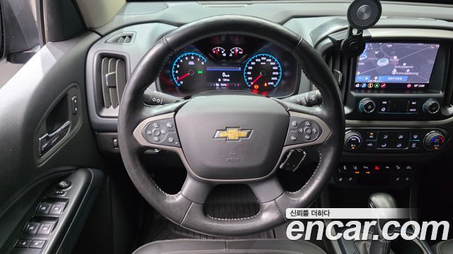 Chevrolet Korea Colorado 2022 — photo 19