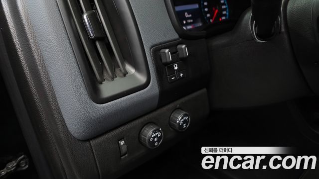 Chevrolet Korea Colorado 2022 — photo 25