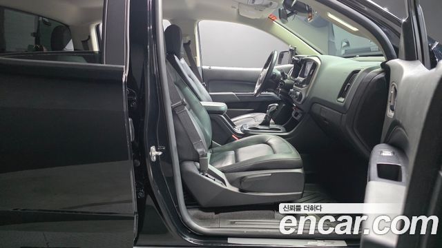 Chevrolet Korea Colorado 2022 — photo 16