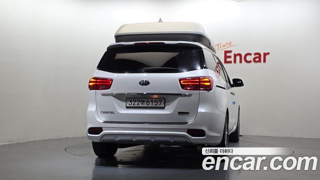 Kia Canival 2019 — photo 4