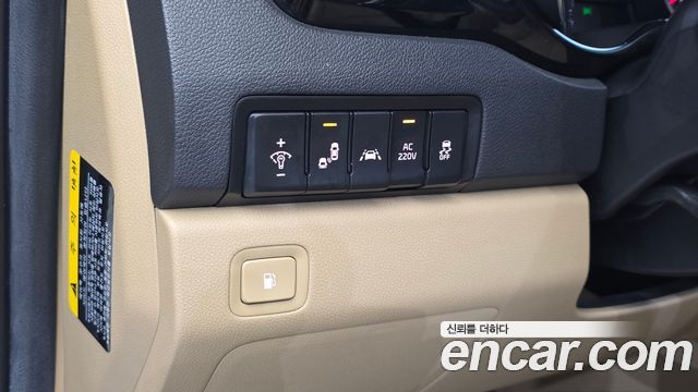 Kia Canival 2019 — photo 25