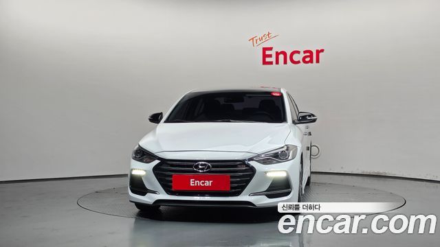 Hyundai AVANTE 2017 — photo 3