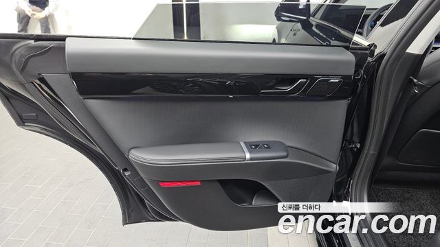 Hyundai Grandeur 2023 — photo 15
