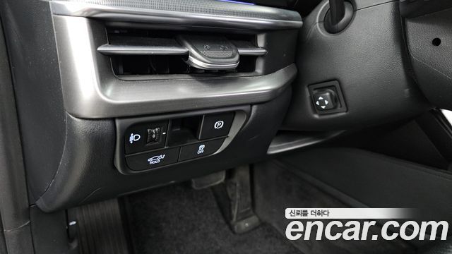 Hyundai Grandeur 2023 — photo 28