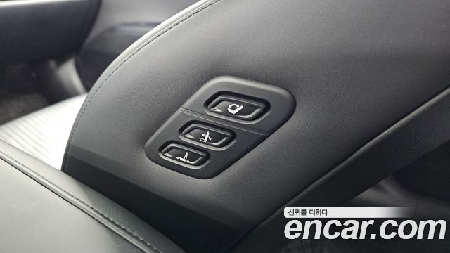Hyundai Grandeur 2023 — photo 32