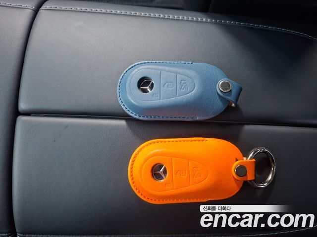 Mercedes-Benz S-Class 2025 — photo 20