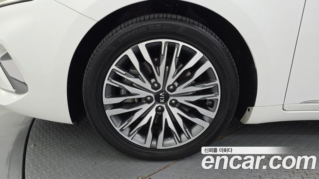 Kia K7 2020 — photo 5