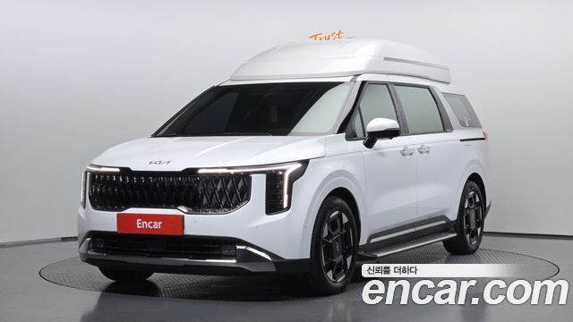 Kia Canival 2025 — photo 1