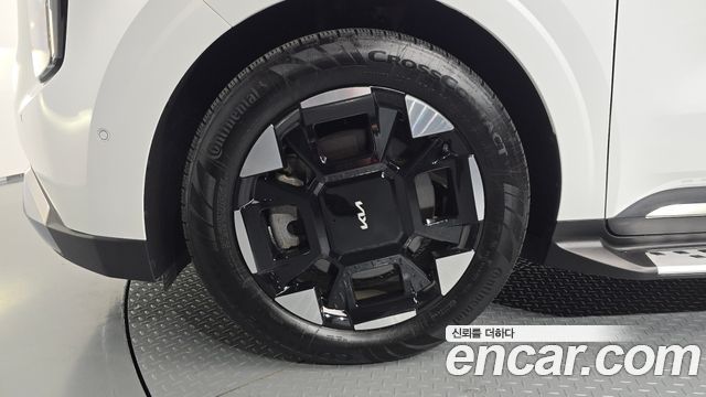 Kia Canival 2025 — photo 5