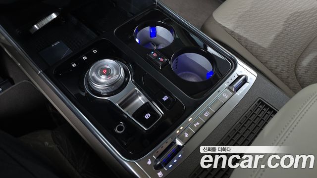 Kia Canival 2025 — photo 12