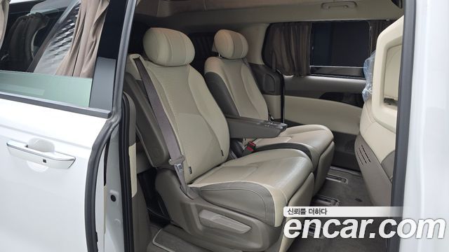 Kia Canival 2025 — photo 17