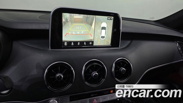 Kia Stinger 2018 — photo 23
