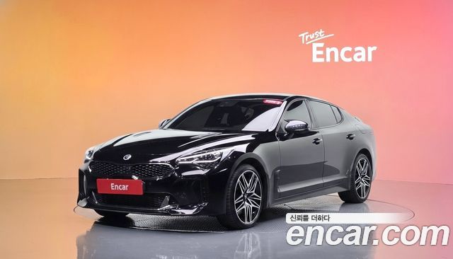 Kia Stinger 2018 — photo 1