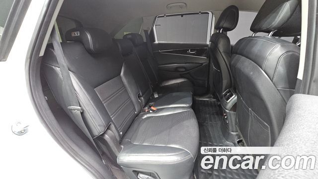 Kia Sorento 2015 — photo 17