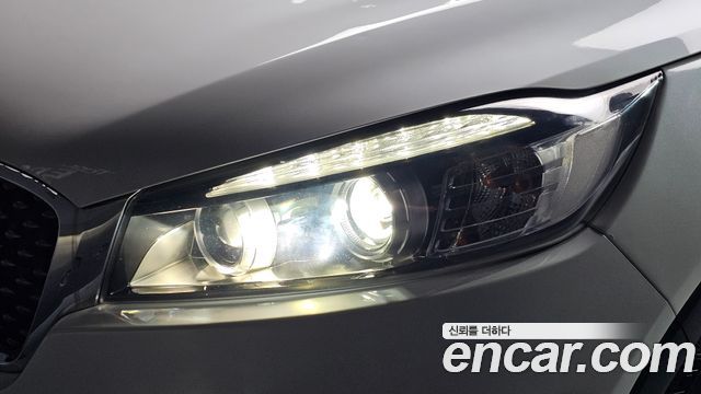 Kia Sorento 2015 — photo 8