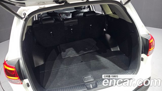 Kia Sorento 2015 — photo 31