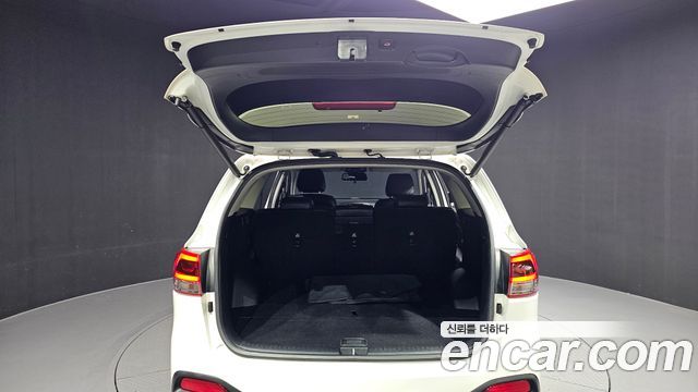 Kia Sorento 2015 — photo 32