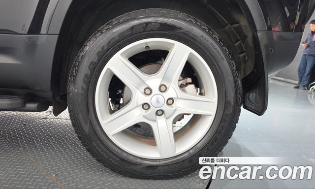 Land Rover Defender 2022 — photo 7