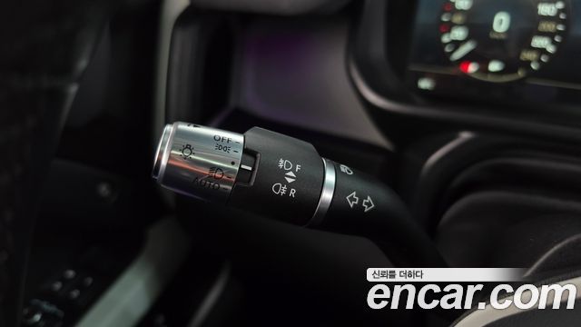 Land Rover Defender 2022 — photo 29