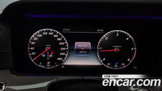 Mercedes-Benz CLS-Class 2019 — photo 11