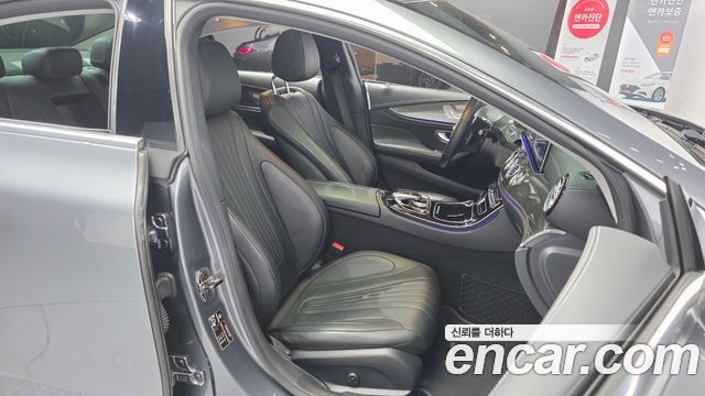 Mercedes-Benz CLS-Class 2019 — photo 17