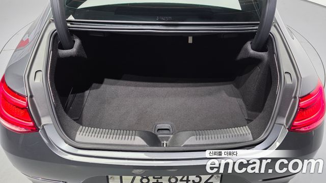 Mercedes-Benz CLS-Class 2019 — photo 26