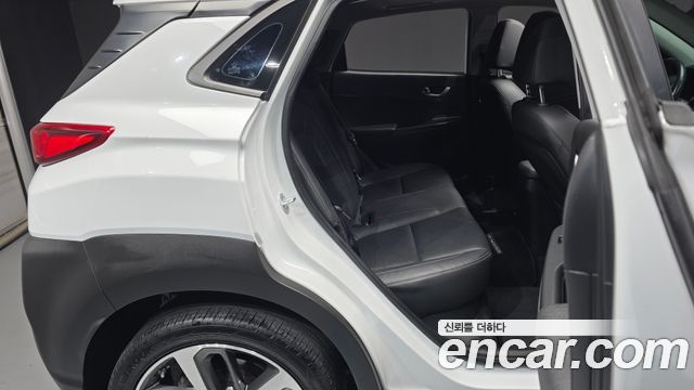 Hyundai Kona 2018 — photo 17