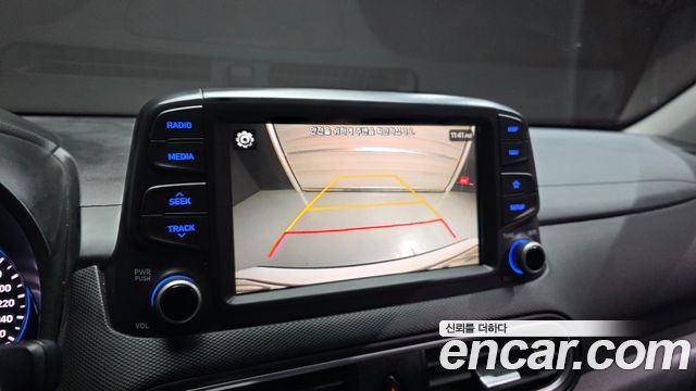 Hyundai Kona 2018 — photo 21