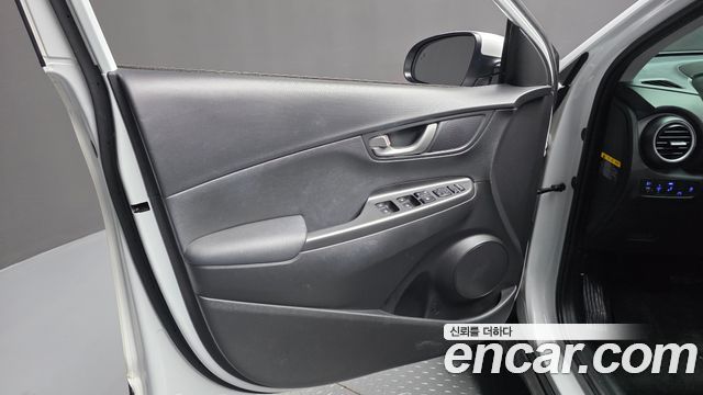Hyundai Kona 2018 — photo 14